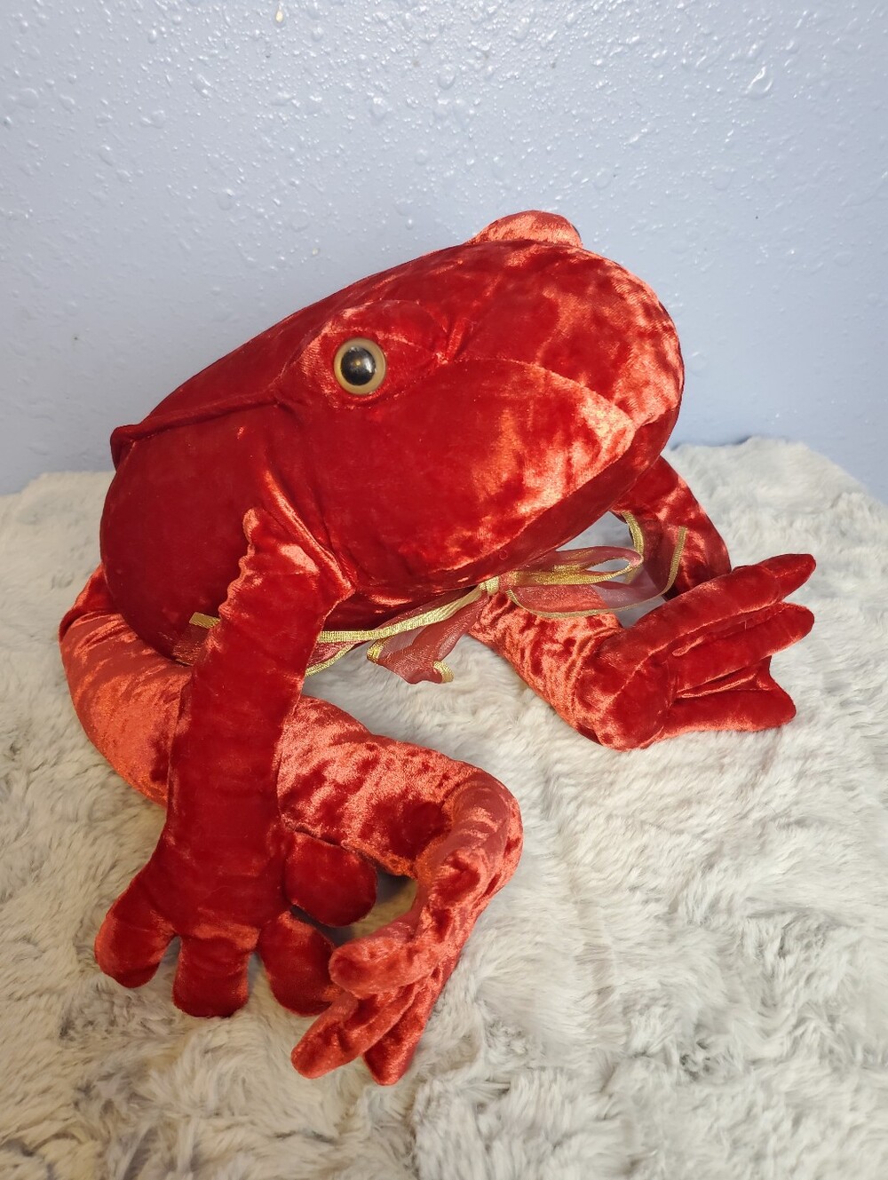 Vintage HTF Commonwealth Crushed Red Velvet Frog Plush Stuffed Animal